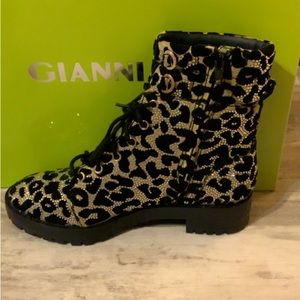 Size 9, black/gold rhinestone Gianni Bini boots